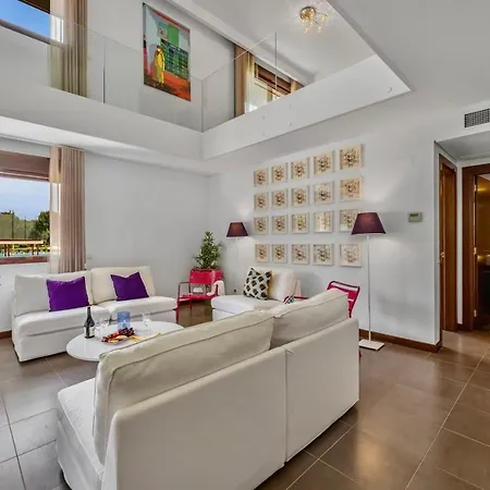 Algarve Duplex Retreat With Garden & Pool * Quarteira