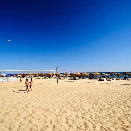 Algarve Duplex Retreat With Garden & Pool Apartmán