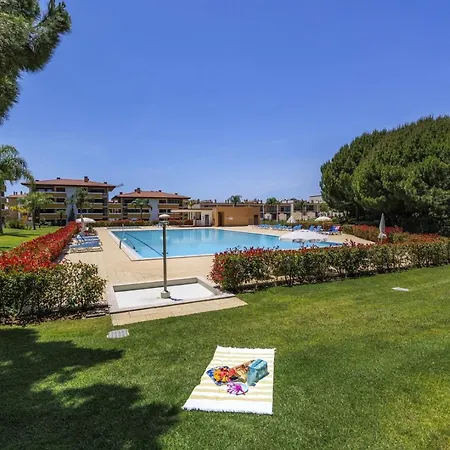Algarve Duplex Retreat With Garden & Pool * Quarteira