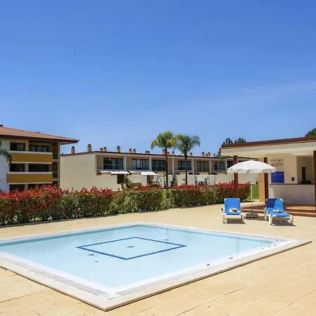 Apartmán Algarve Duplex Retreat With Garden & Pool Quarteira